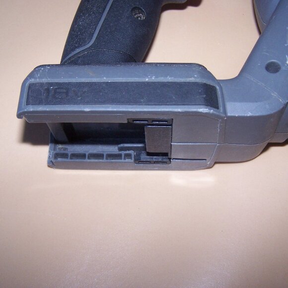 PORTER CABLE PC1800RS 18-Volt Cordless Reciprocating Saw (Tool Only, No Battery) - Picture 5 of 5